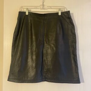 Maxima Black Leather Pencil Skirt